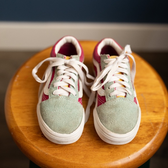 2/$20-VANS Color block sneakers - Picture 2 of 4